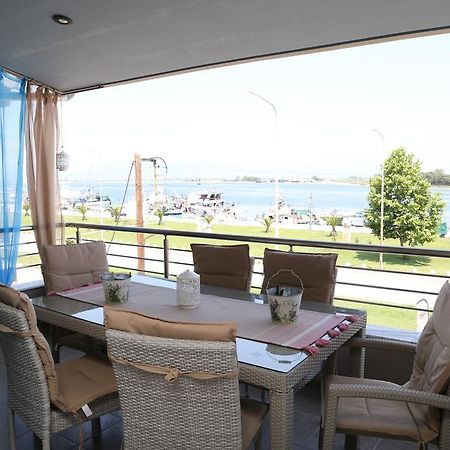 Lakis Luxury Apartment Keramoti  Exterior photo